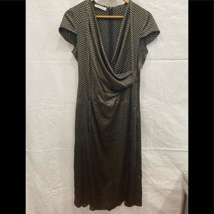 Rene Lazard silk dress size 38 (M) USA 6-8)Black and Gold